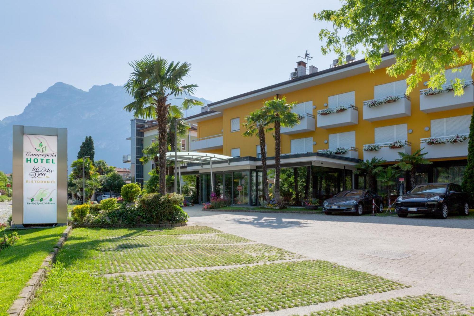 Appartamento Campagnola Mansardato Riva del Garda Eksteriør billede